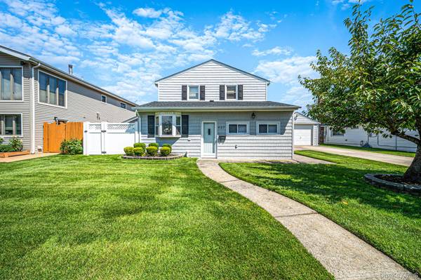 407 Argyle RD, East Meadow, NY 11554