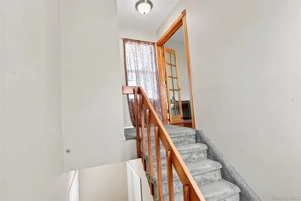2124 Whispering HLS, Chester, NY 10918