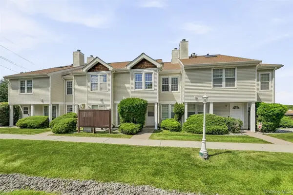 1005 Whispering HLS, Chester, NY 10918