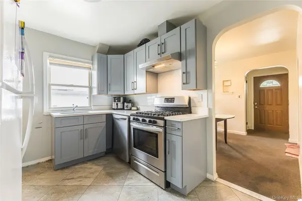 80-15 168th ST, Jamaica Estates, NY 11432