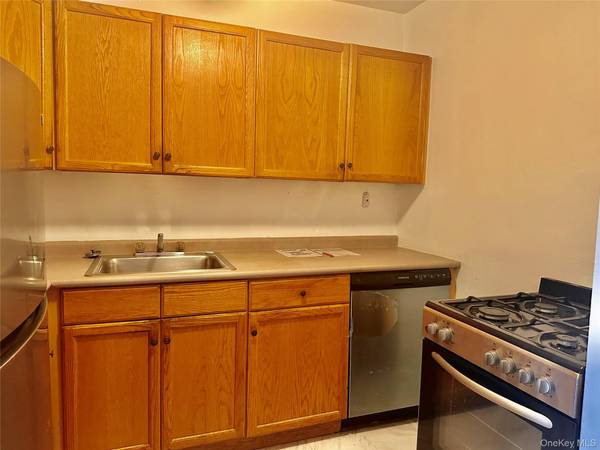 315 Atlantic AVE #1A, East Rockaway, NY 11518