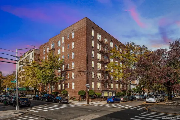 39-76 57th ST #6E, Woodside, NY 11377