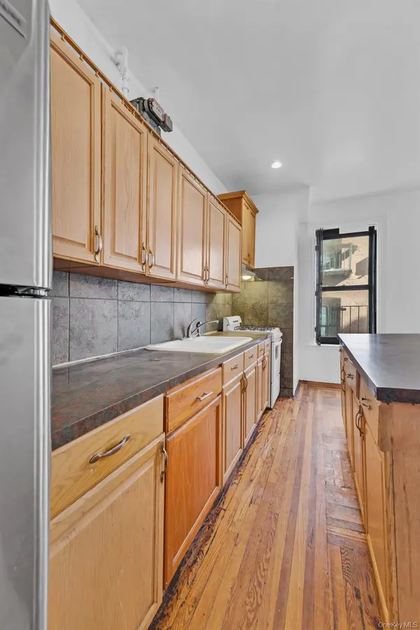 828 Gerard AVE #2D, Bronx, NY 10451