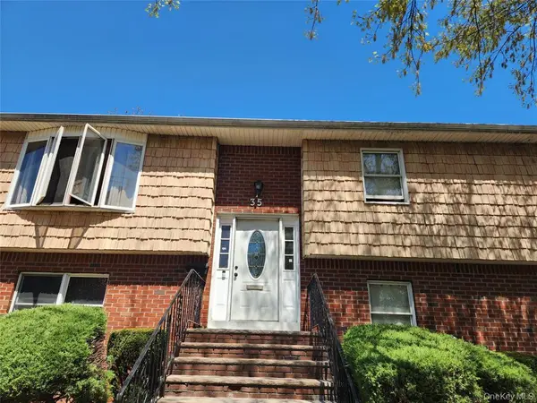 35 Mulford PL, Hempstead, NY 11550