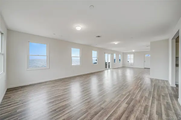 22 Rod ST, East Patchogue, NY 11772