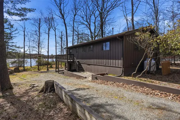 119 Lake Shore DR, Rock Hill, NY 12775