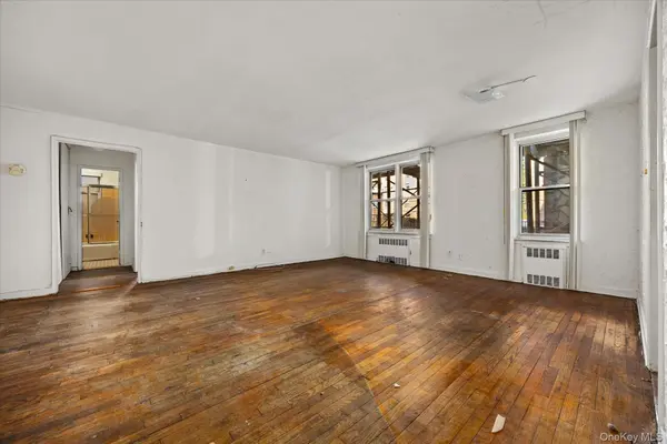 105-33 66th #1G, Forest Hills, NY 11375