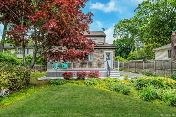 1333 Boston AVE, Bay Shore, NY 11706