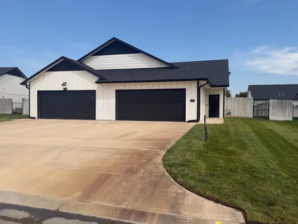 3522 W Angel St., Wichita, KS 67217