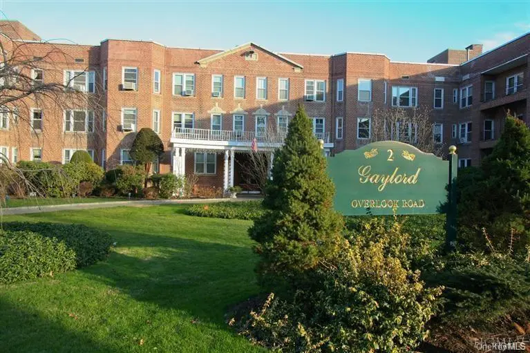 2 Overlook RD #1B6, White Plains, NY 10605