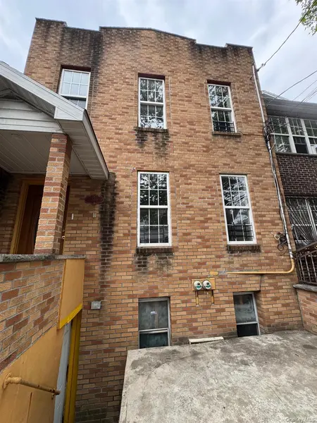 590 Elton ST, Brooklyn, NY 11208