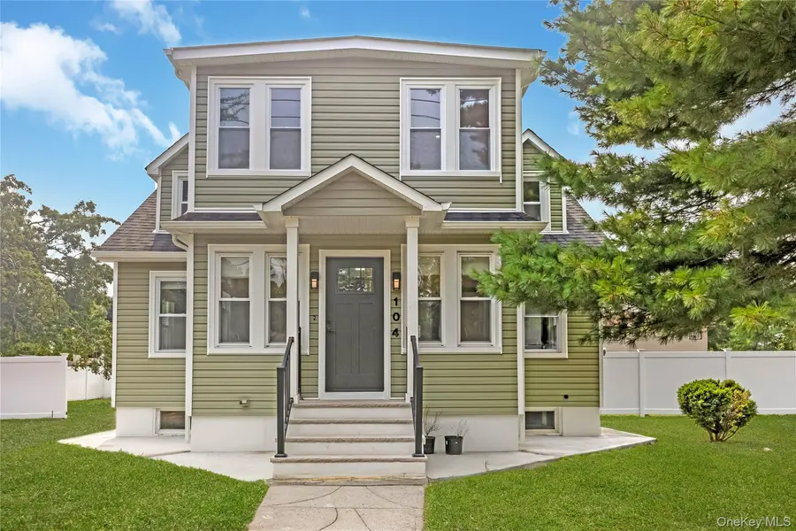 104 N 18th ST, Wyandanch, NY 11798