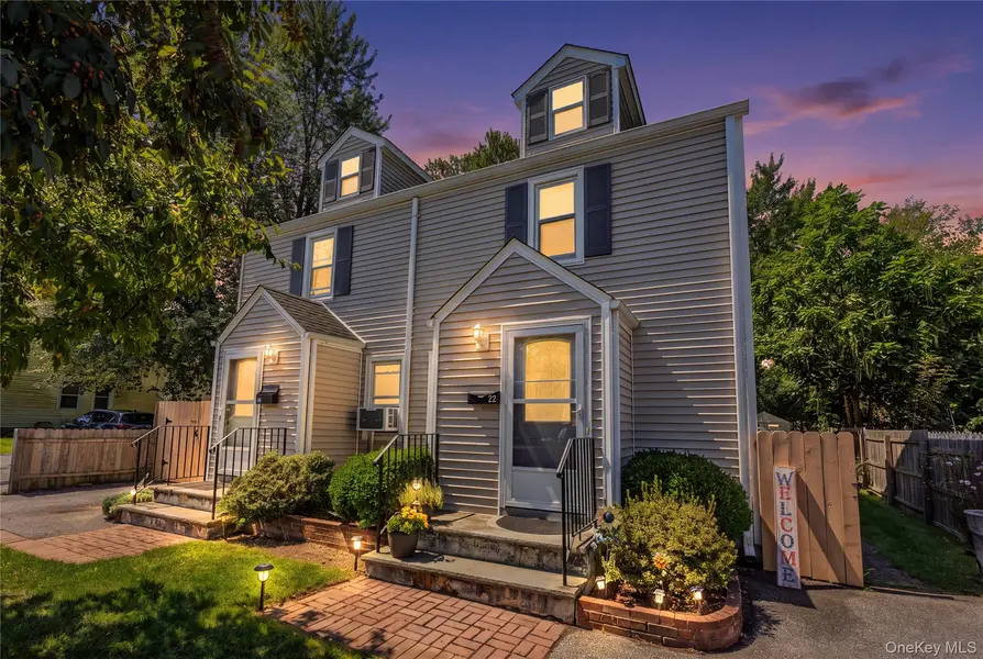 20-22 Henry ST, Kings Park, NY 11754