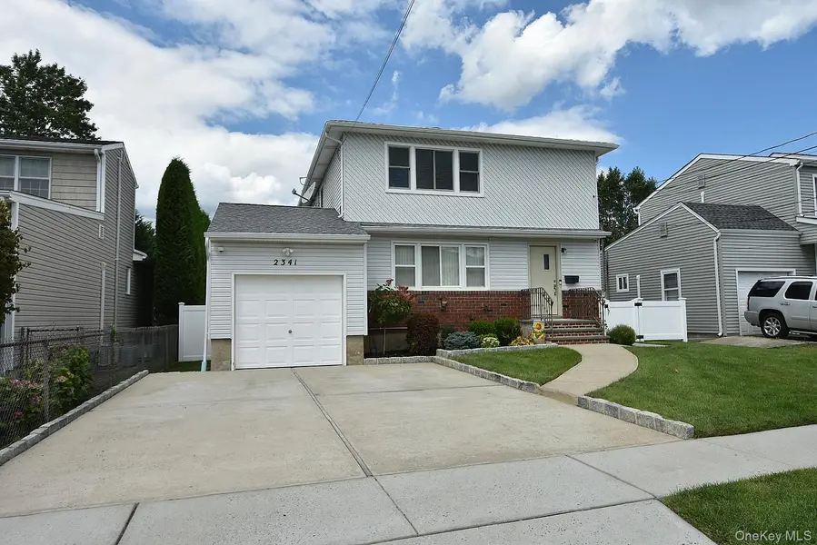 2341 Redmond RD, Bellmore, NY 11710