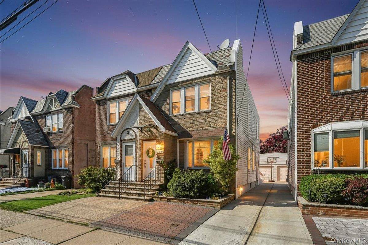 244-37 89th AVE, Bellerose, NY 11426