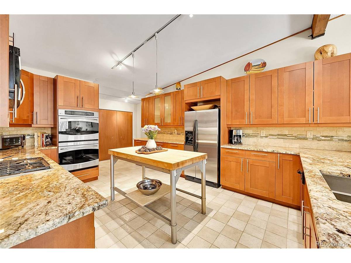 720 N Bluff, Franktown, CO 80116