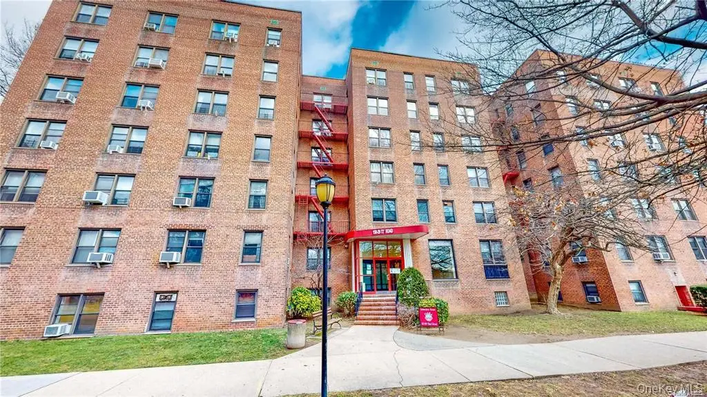 150-29 72nd RD #5B, Kew Garden Hills, NY 11367