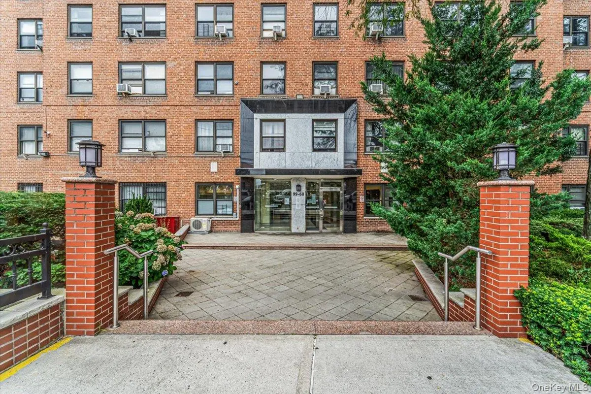 99-60 63rd RD #7S, Rego Park, NY 11374