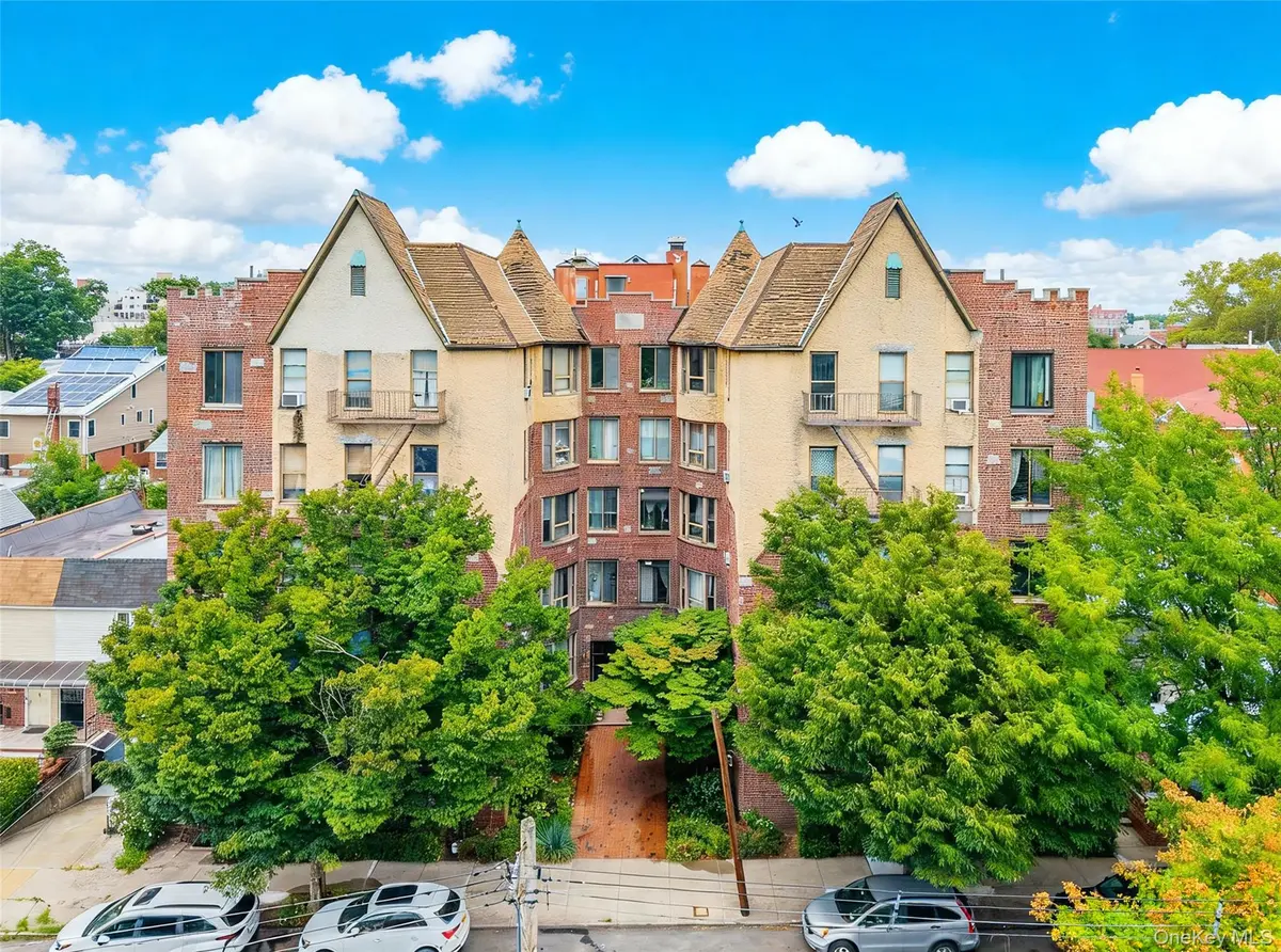 147-37 Beech AVE #3F, Flushing, NY 11355