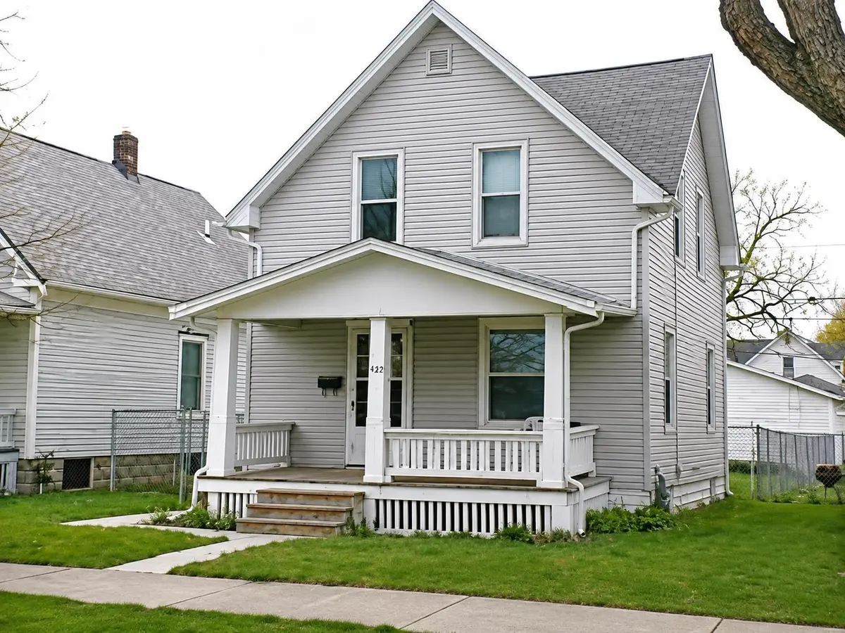 1024 SW 9 ST, Cedar Rapids, IA 52404