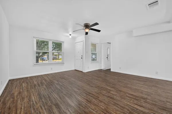 906 Euclid Street, Cleburne, TX 76033