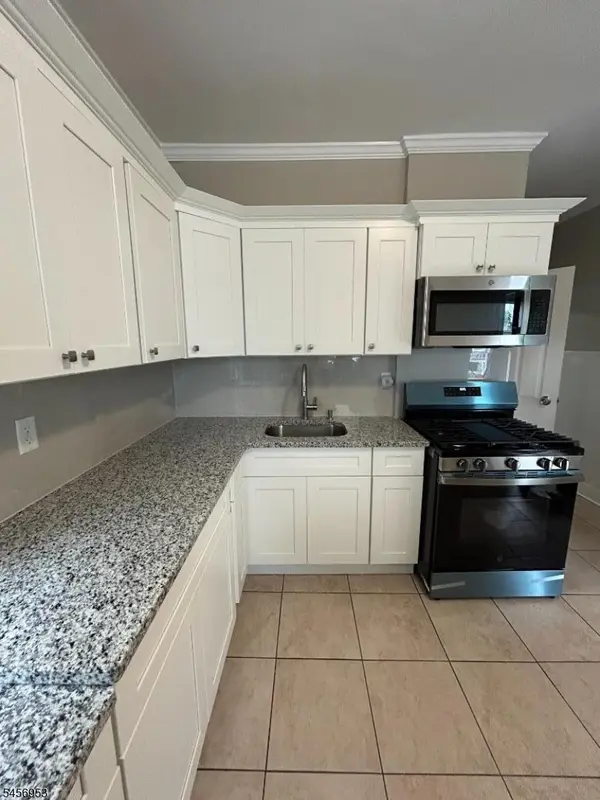 216 W Elizabeth Ave #1A, Linden City, NJ 07036