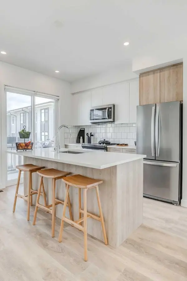 409 Belmont AVE SW, Calgary, AB T2X 4P2