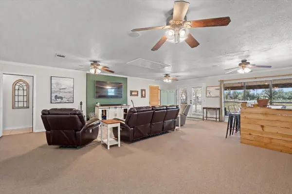 349 Seven Ranch RD, Salado, TX 76571