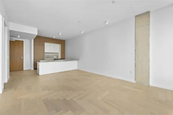 313 W 17th ST #1702, Austin, TX 78701
