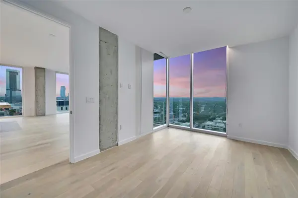 313 W 17th ST #2105, Austin, TX 78701