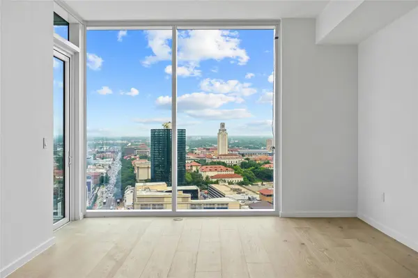 313 W 17th ST #1303, Austin, TX 78701