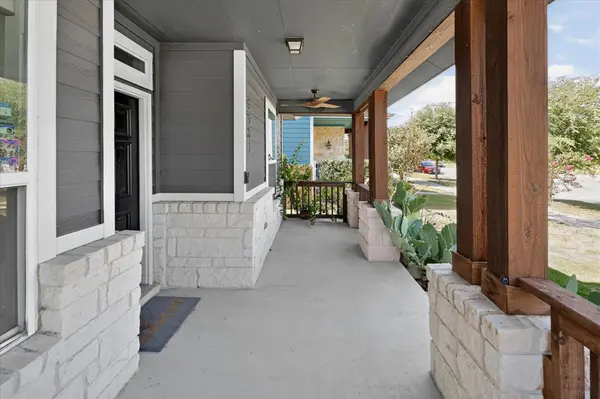 8901 Panhandle DR, Austin, TX 78747