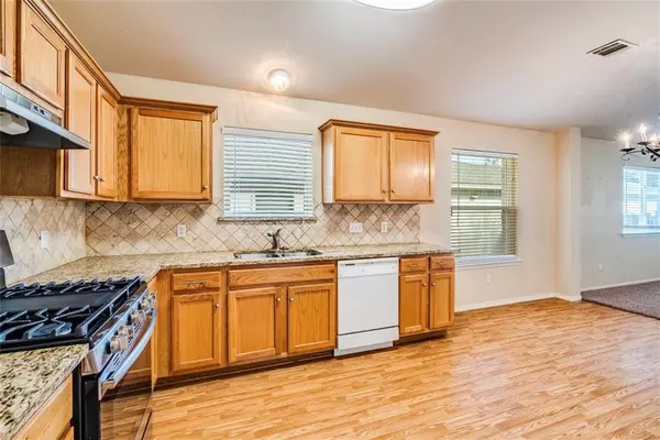 1307 Dillon Lake BND, Leander, TX 78641