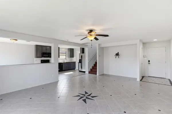 602 Yosemite TRL, Taylor, TX 76574