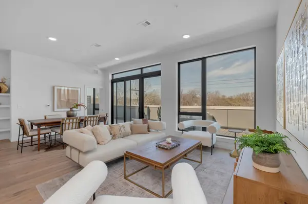 2209 S 1st ST #403, Austin, TX 78704