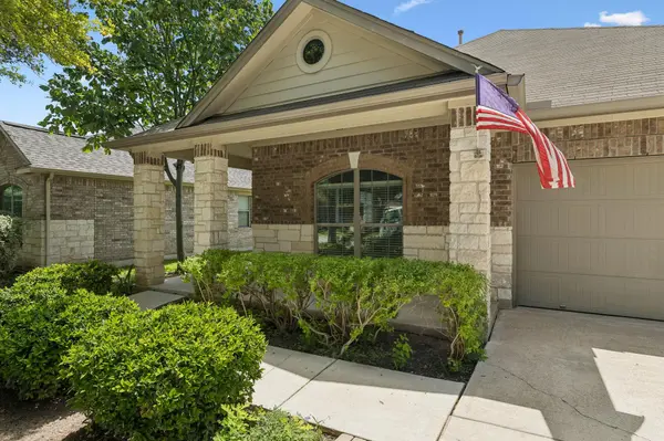 1049 Sussex WAY, Round Rock, TX 78665