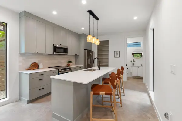 2308 S 2nd ST #2, Austin, TX 78704