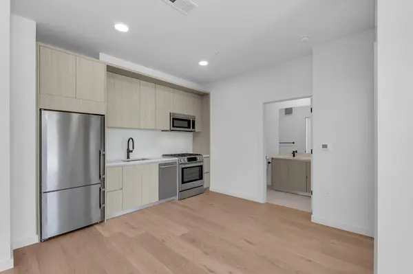 2209 S 1st ST #231, Austin, TX 78704