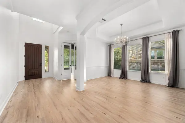112 Salinas CV, Austin, TX 78738