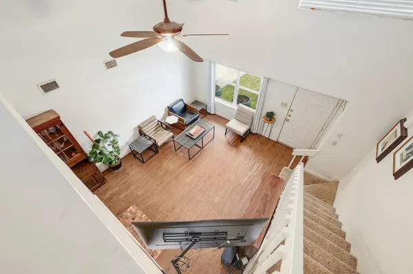 703 Valley View DR #A & B, Pflugerville, TX 78660