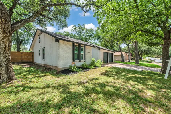 4901 Powder River RD, Austin, TX 78759