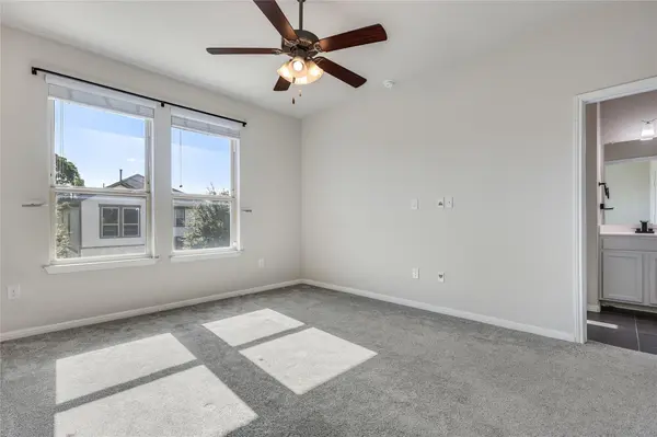 913 Boatswain WAY #195, Austin, TX 78748
