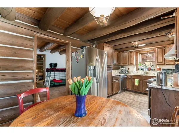 212 Valley, Lyons, CO 80540
