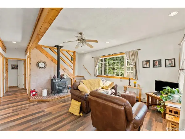 69 Crescent, Florissant, CO 80816