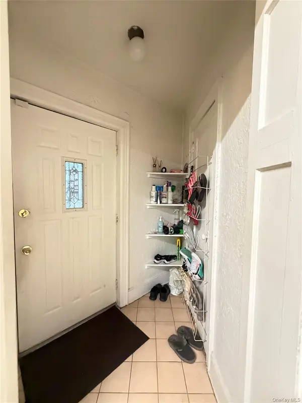 3007 84th ST, East Elmhurst, NY 11370