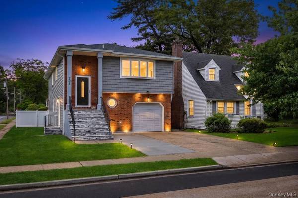 209 N Grove ST, Valley Stream, NY 11580