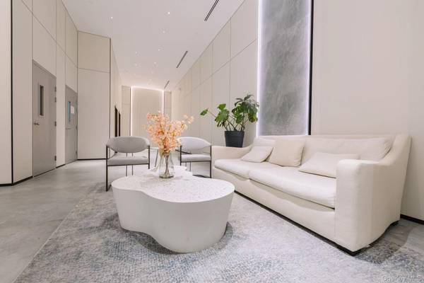 144-49 Northern BLVD #218, Flushing, NY 11354