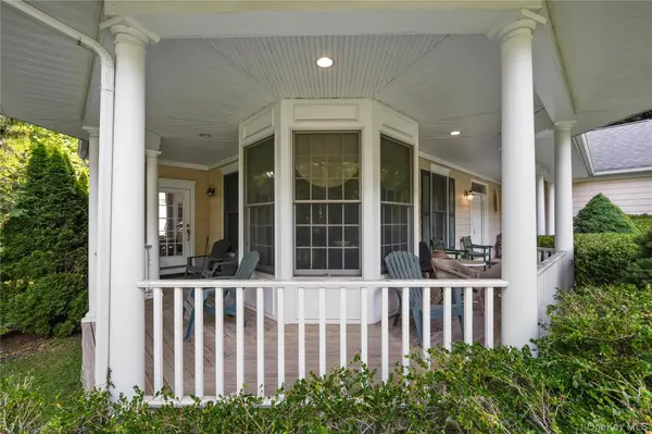 193 Pidgeon Hill RD, South Huntington, NY 11746