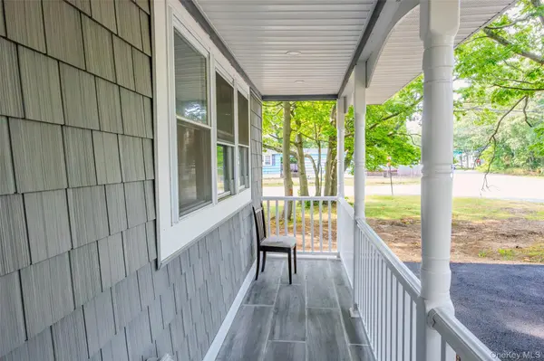 84 Flower RD, Mastic Beach, NY 11951