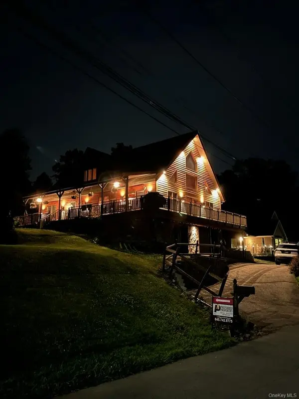 23 Orange TER, Middletown, NY 10940